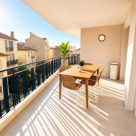 Centre 80m2 - Terrasse - Parking Gratuit Διαμέρισμα Κάννες
