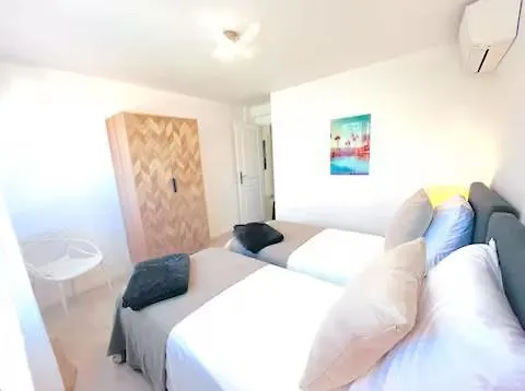 Centre 80m2 - Terrasse - Parking Gratuit Cannes
